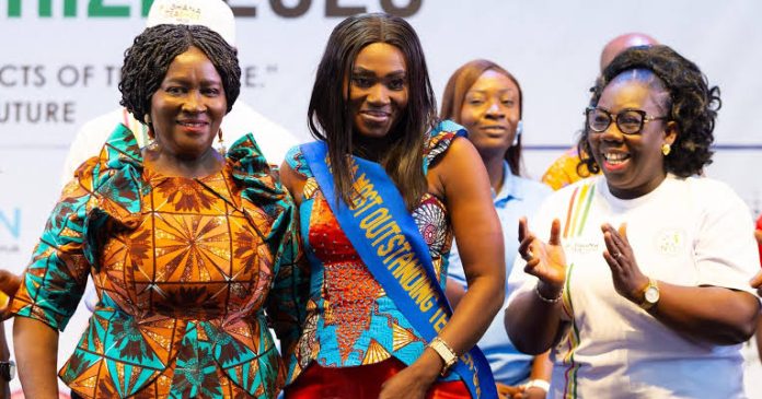 MANGOASE SHS ENGLISH TEACHER WINS GHANA TEACHER PRIZE 2026